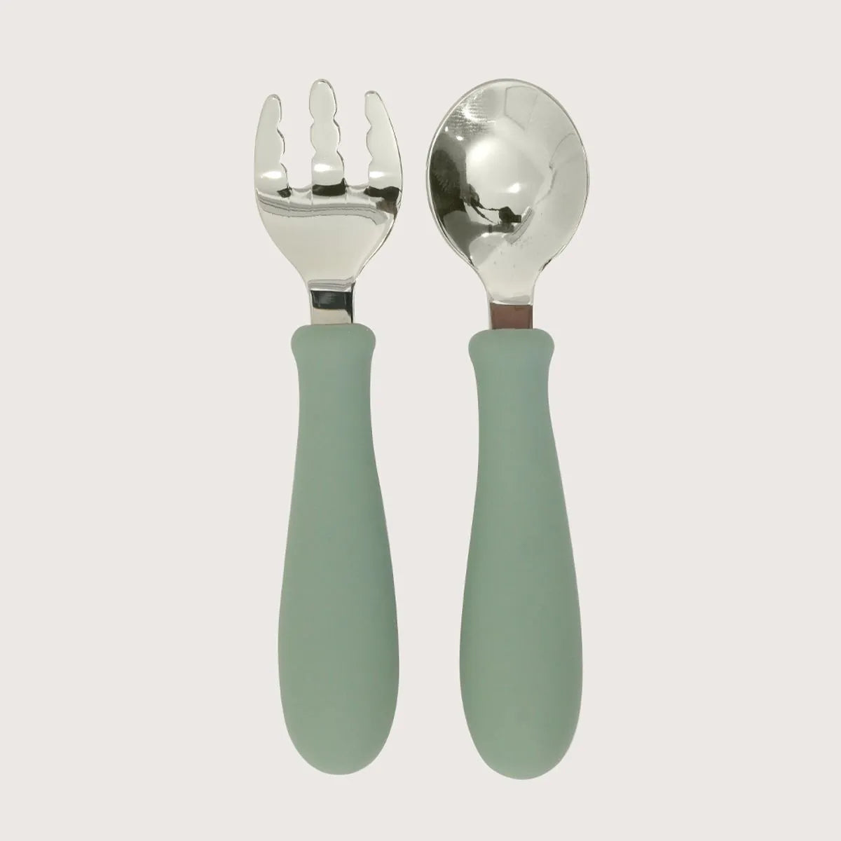 Set cuchara y tenedor silicona acero giratorios verde