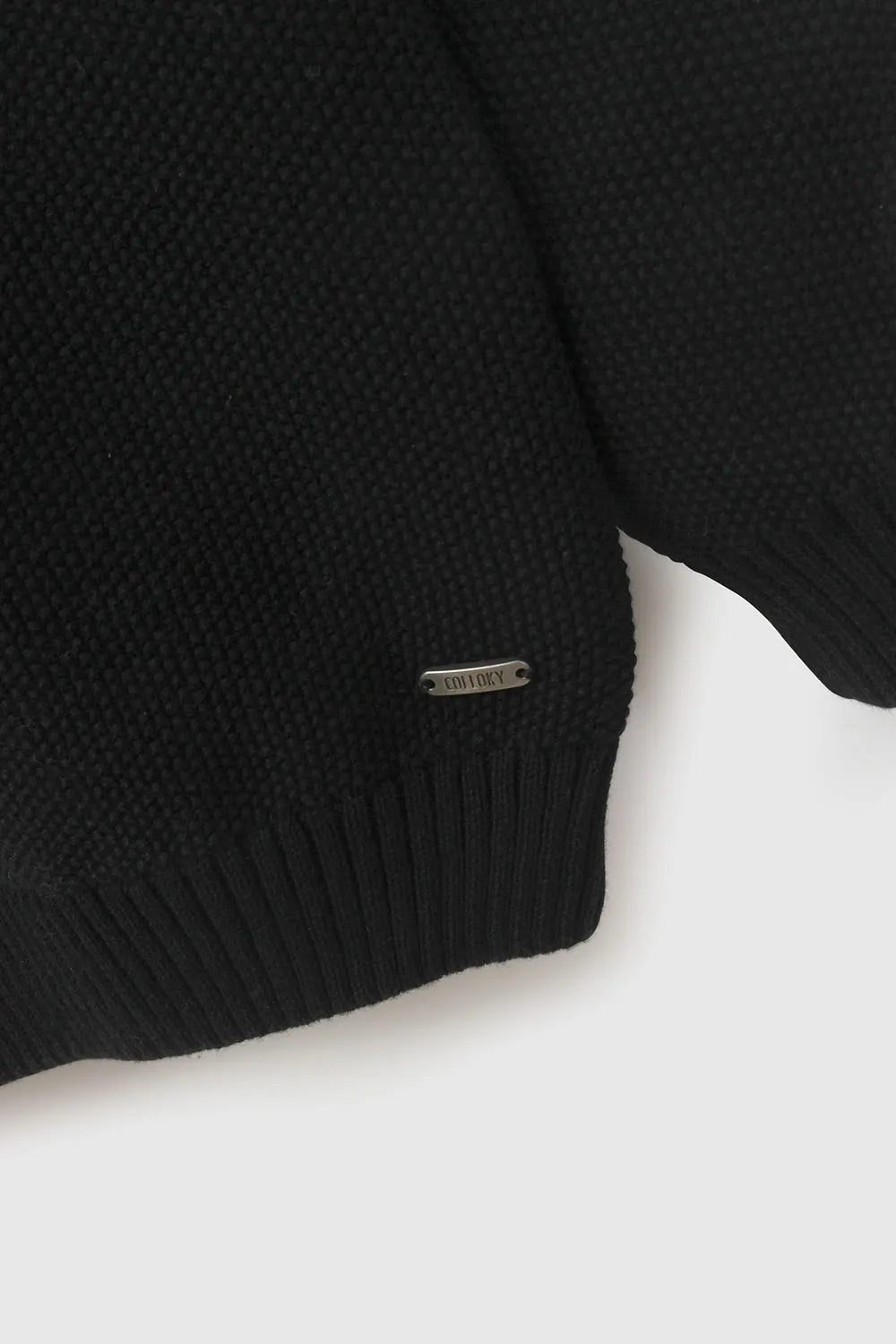 Sweater tejido niño negro